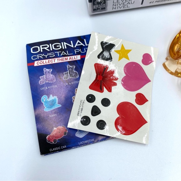 BePuzzled Original 3D Crystal Puzzle Brown Teddy Bear Level 1 41 Pc. W/ Stickers - Picture 3 of 7